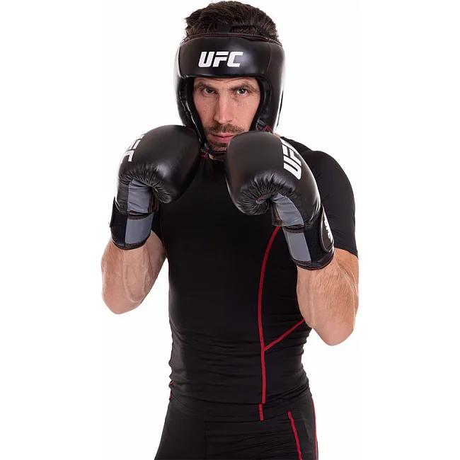 Боксерские перчатки

 PU UFC Boxing UBCF-75181 14 унций