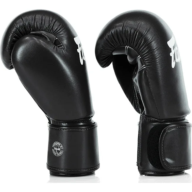 Боксерские перчатки Fairtex BGV27 Black (бинты в комплекте)
