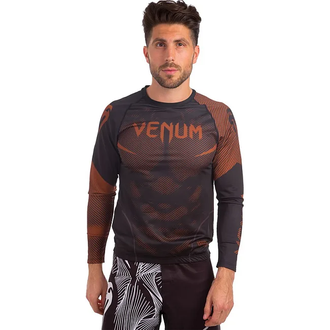 Рашгард лонгслив мужской VENUM
 NOGI 2.0 CO-8136 (Черный-коричневый)