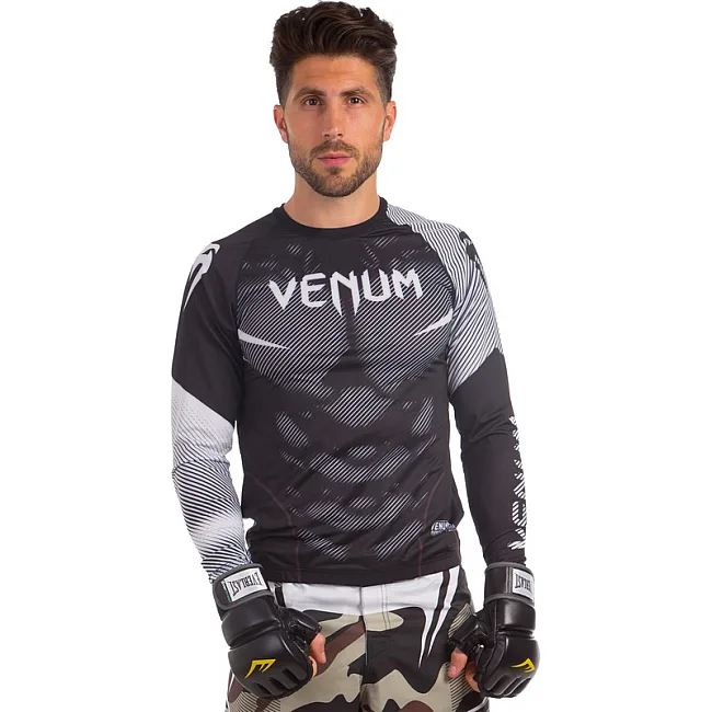 Рашгард лонгслив мужской VENUM
 NOGI 2.0 CO-8136 (Черный-коричневый)