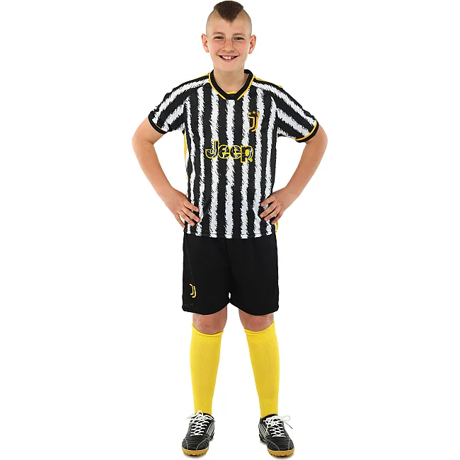 Футбольна форма дитяча із символікою клубу
 JUVENTUS домашня 2024 SP-SPORT
 CO-6311 20-28