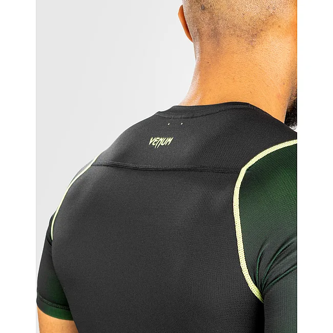 Рашгард VENUM Fusion 2.0 Men's Short Sleeves Black Yellow