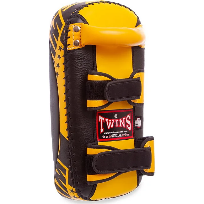 Тай-пэд ударный для Муай Тай прямой с ремнями и ручкой кожа TWINS
 KPL2-L 20x41x6см 1шт (Черный-оранжевый)