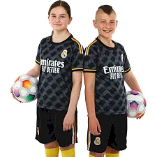 Футбольна форма дитяча із символікою клубу REAL MADRID гостьова 2024 SP-PLANETA CO-6351 6-14 років