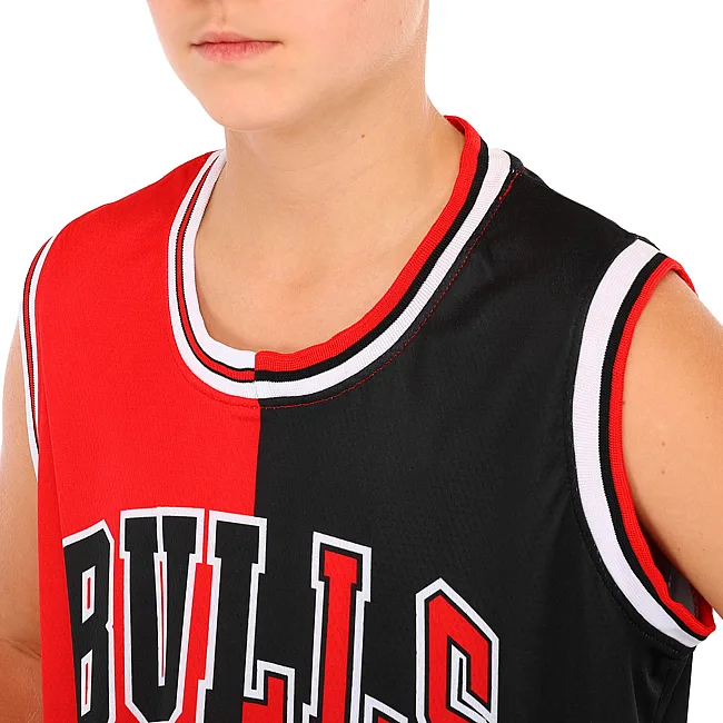 Детская баскетбольная форма
 NBA клуб Chicago Bulls 23 BA-6648 (Красный-черный)