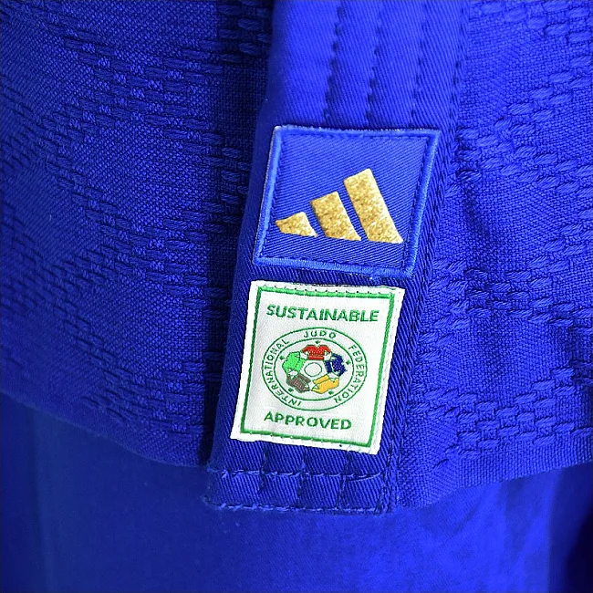 Кимоно для дзюдо Champion III Slim Fit с лицензией IJF | синее/золотые полосы | ADIDAS J-IJFB3