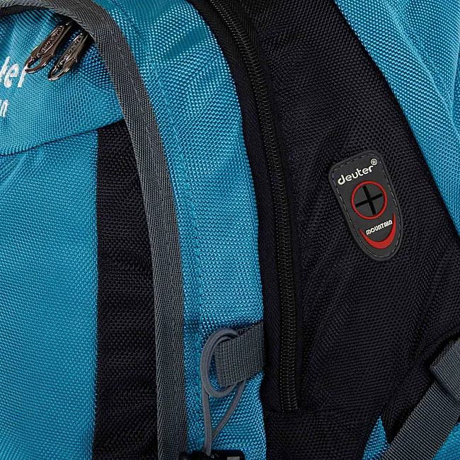 Спортивный рюкзак с каркасной спинкой DEUTER 3308 30л