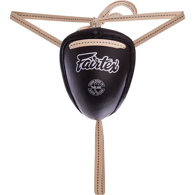 Защита паха ракушка для тайского бокса и кикбоксинга FAIRTEX GC2 (Белый)