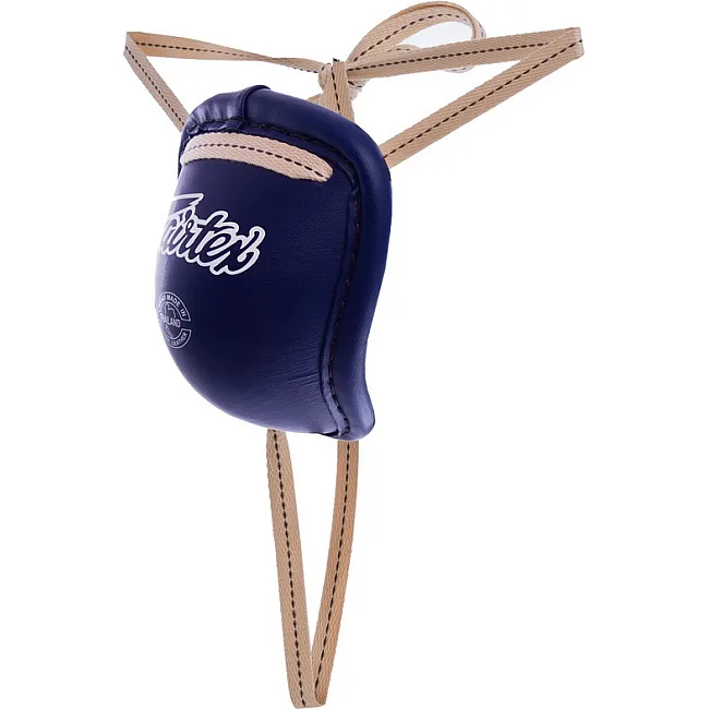 Защита паха ракушка для тайского бокса и кикбоксинга FAIRTEX GC2 (Белый)