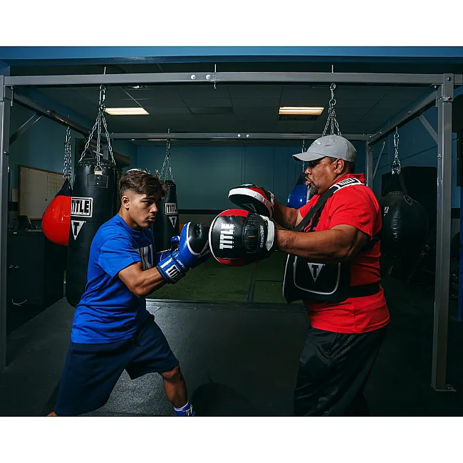 Лапы боксерские TITLE Boxing Aerovent Excel Incredi-Mitts 2.0 Black/Red/White