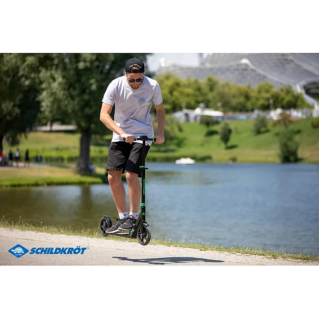 Городской самокат SCHILDKRÖT Scooter Street Master 200mm Green Max: 100 кг