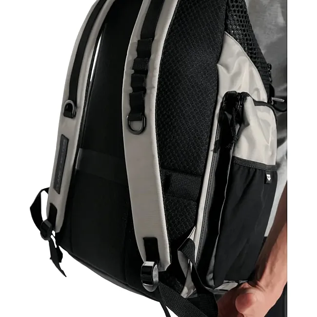 Рюкзак Arena ONE GO BACKPACK 45L бежевый 50х40х25 см
