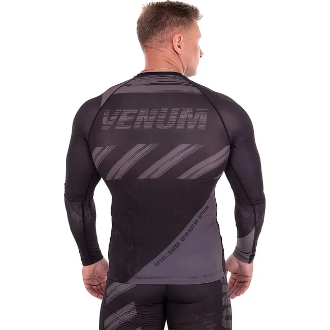 Рашгард лонгслив мужской VENUM
 AMRAP 9507 XXS
-XXL
