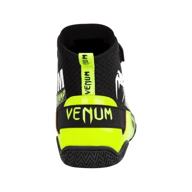 Боксерки VENUM Giant Low VTC 2 Edition Black Neo Yellow