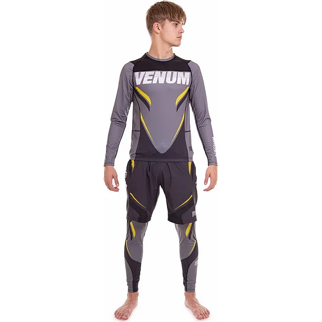 Рашгард лонгслів чоловічий VENUM
 9522 (Зелений-чорний)