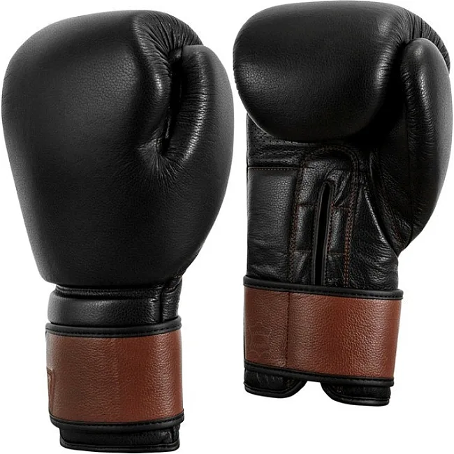 Боксерські рукавиці TITLE Boxing Honorary Black (бинти 4м. в комплекті)