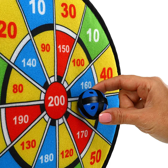 Дартс
 6 мячей и мишень VELCRO dartboard BAILI
 BL-603 30cм