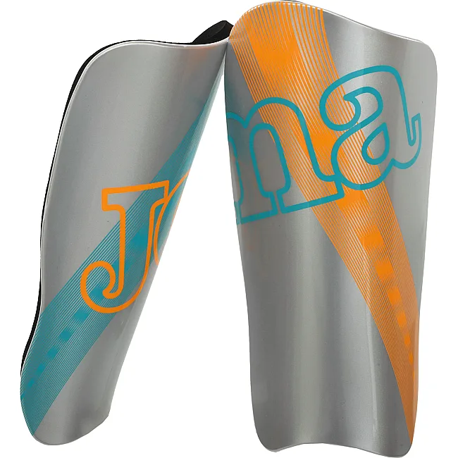 Щитки для футбола
 JOMA

 PANTHER 401493-018 (Серебряный)