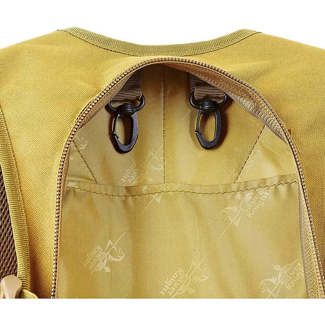 Штурмовой тактический рюкзак
 с местом под питьевую систему SILVER KNIGHT TY-06
 46х24х8см 9л (Оливковый)