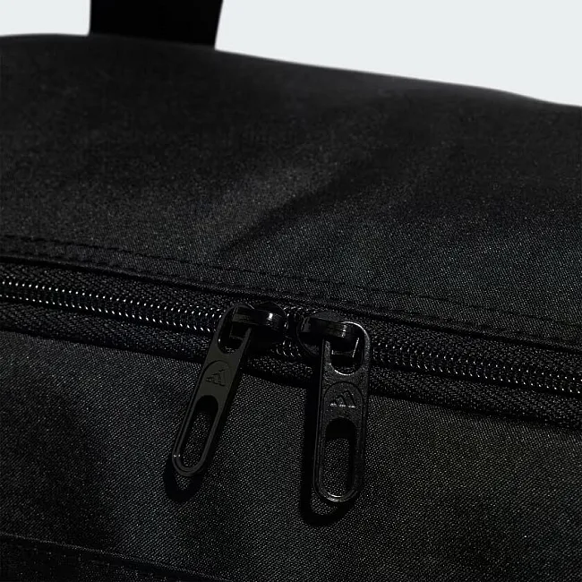 Сумка ADIDAS LINEAR DUFFEL 24L черный 20х45х23 см