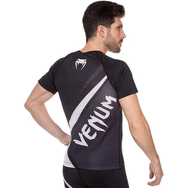 Рашгард із кор. рукавом VENUM CO-8143