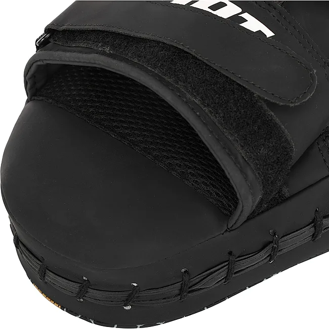 Лапа боксерская изогнутая тренировочная PU HARD TOUCH BO-4239 19x5x25см 2штуки (Черный-золотой)
