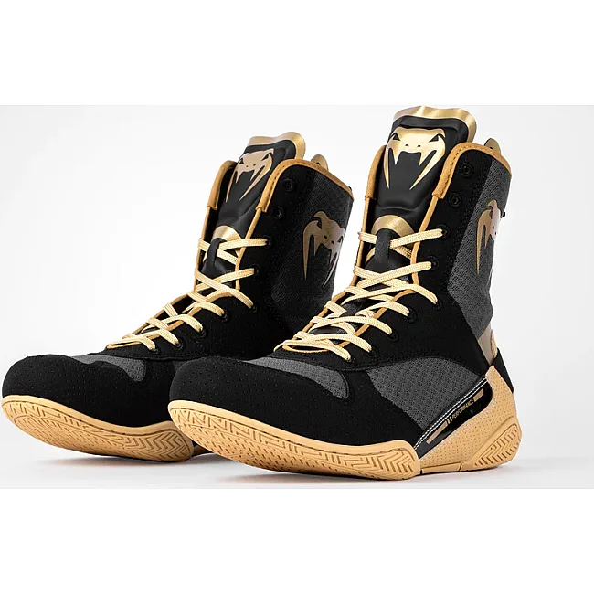 Боксерки для бокса VENUM Elite Black Beige