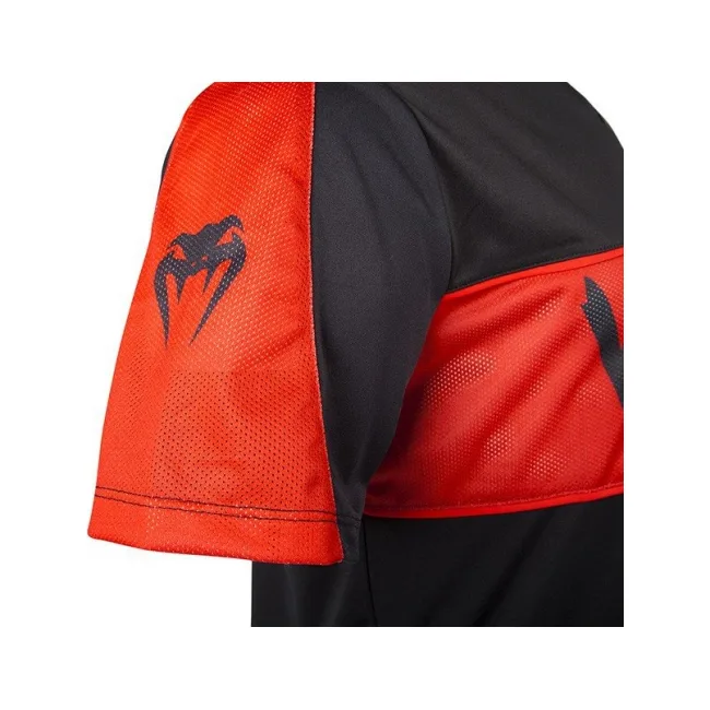 Футболка Venum Competitor Dry Tech - Red Devil