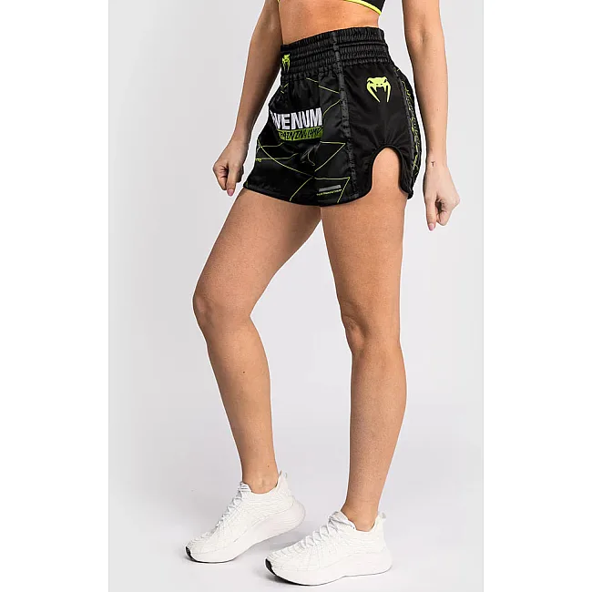 Жіночі тайські шорти VENUM Training Camp 4.0 - Black/Neon Green