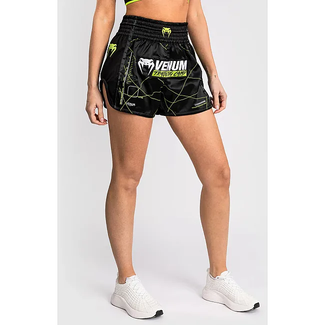 Жіночі тайські шорти VENUM Training Camp 4.0 - Black/Neon Green