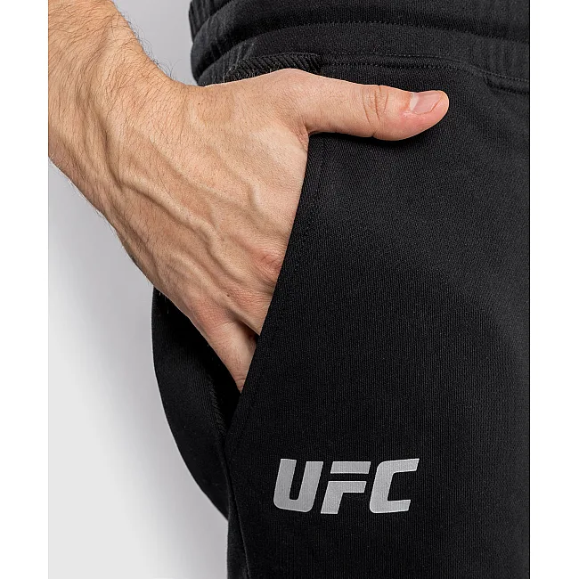 Шорты спортивные VENUM UFC Authentic Fight Week Men’s 2.0 Black Red