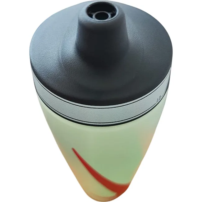 Пляшка NIKE REFUEL BOTTLE 24 OZ світло-зелений, червоний 709 мл