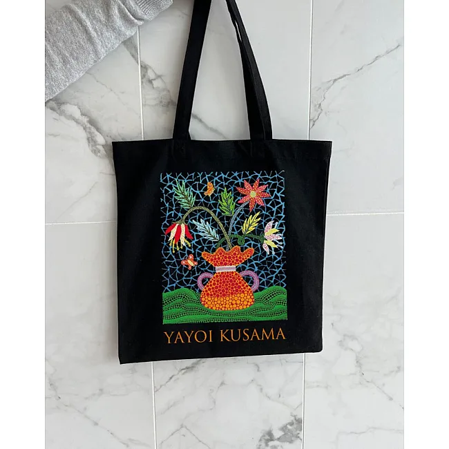 Экошопер BookOpt BK4084 YAYOI KUSAMA Цветы черный