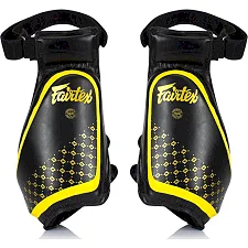 Защита бедер FAIRTEX TP4 Compact Thigh Pads Black