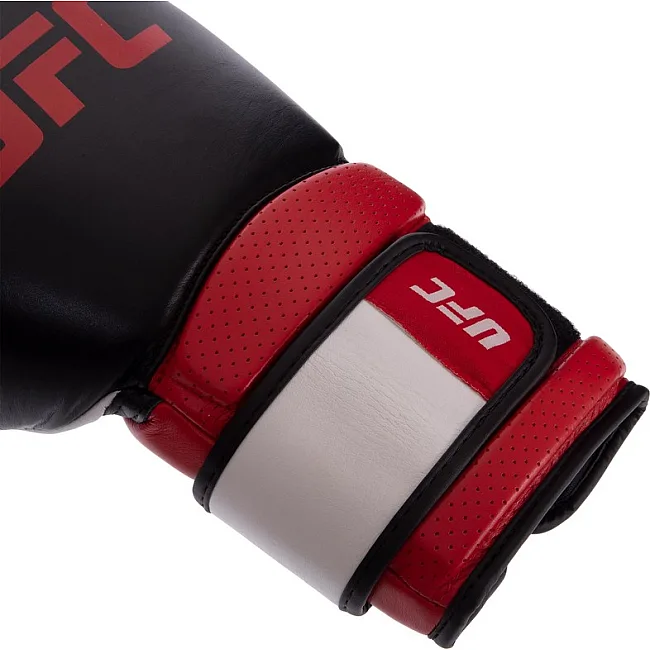 Боксерские перчатки

 кожаные UFC PRO Training UHK-69991 16унций