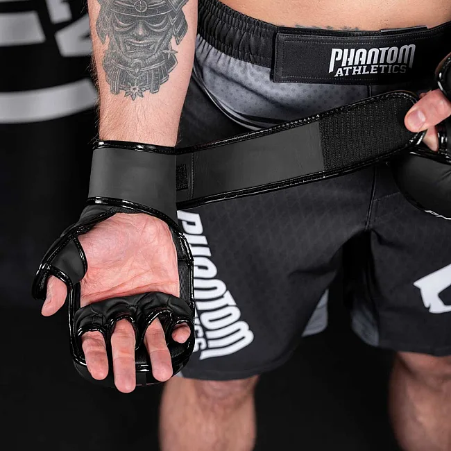 Перчатки для спаррингов ММА PHANTOM APEX Sparring Black (капа в подарок)