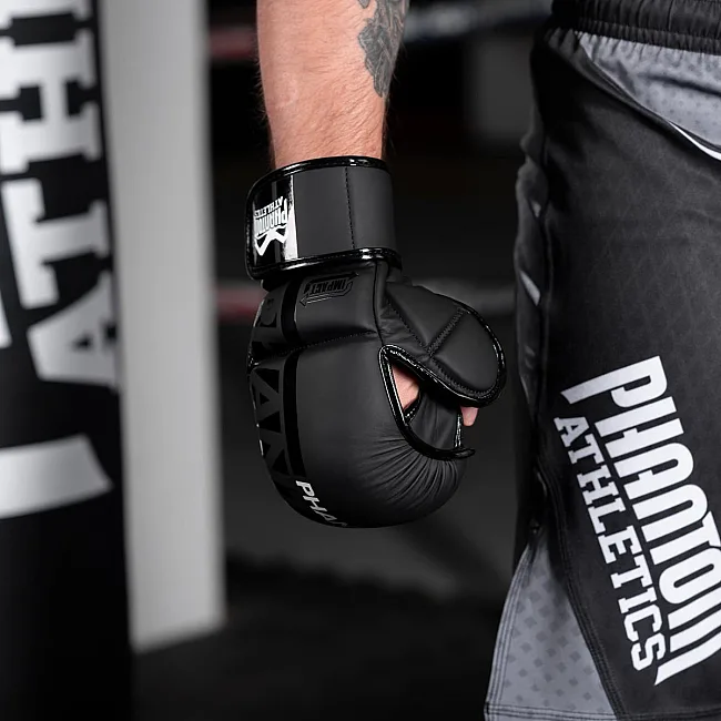 Перчатки для спаррингов ММА PHANTOM APEX Sparring Black (капа в подарок)