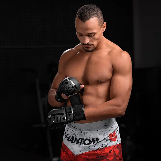 Перчатки для спаррингов ММА PHANTOM APEX Sparring Black (капа в подарок)