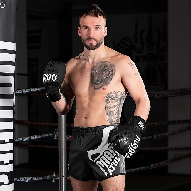 Рукавиці для боксу PHANTOM Muay Thai Black