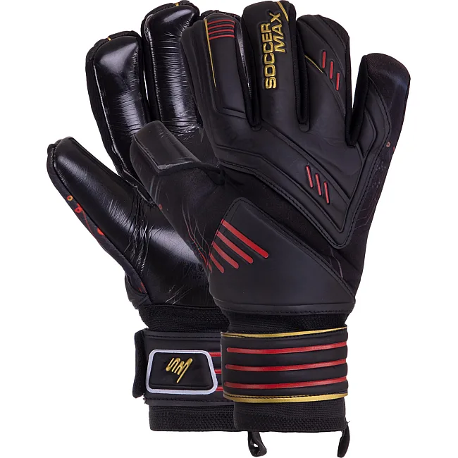 Вратарские перчатки
 профессиональные с защитой пальцев SOCCERMAX GK-003
 7-11