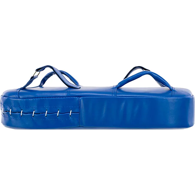 Макивара Прямая тренировочная для отработки ударов кожаная BOXER
 1019-01 60х40х10см 1шт (Красный)