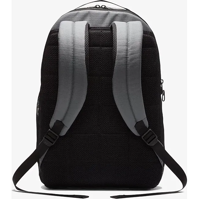 Рюкзак спортивный Nike NK BRSLA M BKPK-9.0 (24L) черный 46x31x18 см
