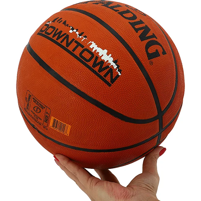 Баскетбольний м'яч
 гумовий SPALDING DOWNTOWN 84363Z
 7 (Помаранчевий)