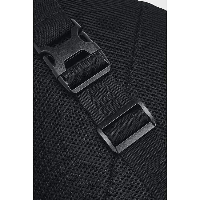 Поясна сумка UNDER ARMOUR Summit Waist Bag 5L чорний 35x20x10 см