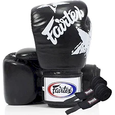 Боксерські рукавиці Fairtex BGV1 Nation Print Black (бинти в комплекті)