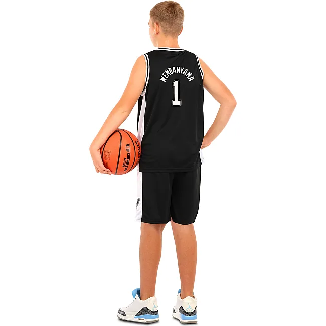 Детская баскетбольная форма
 NBA клуб Spurs 1 BA-9972 (Черный-белый)