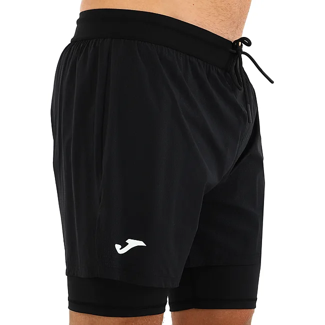 Спортивные шорты
 двойные 2 в 1 с тайтсами мужские JOMA

 R-TRAIL NATURE 103174-100 (Черный)