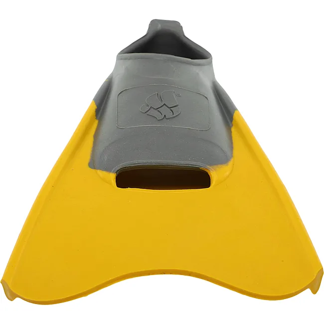 Короткие ласты для тренировок
 MADWAVE

 M074606106W
 30-33 (Желтый)