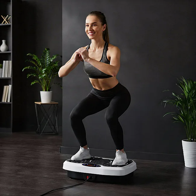 Вибрационная платформа One Fitness SVP08 черно-белая