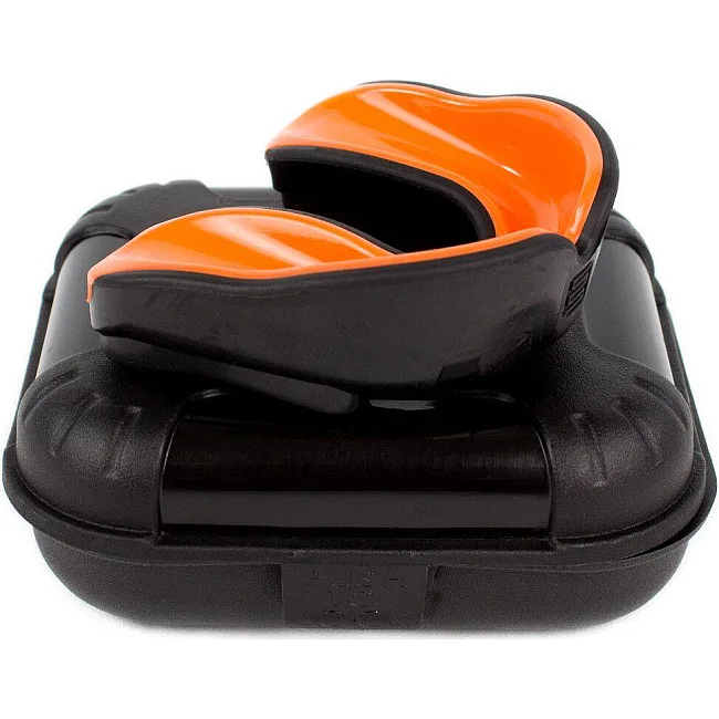 Боксерская капа MAKURA Ingis взрослая (возраст 11+) Black/Orange